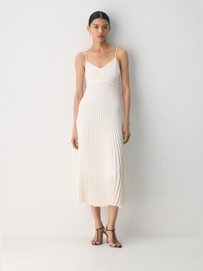 Aritzia Babaton Celebrate Dress